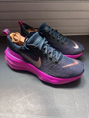 Nike ZoomX Invincible Run 3 Black Grape Running Women’s Size 10 DR2660